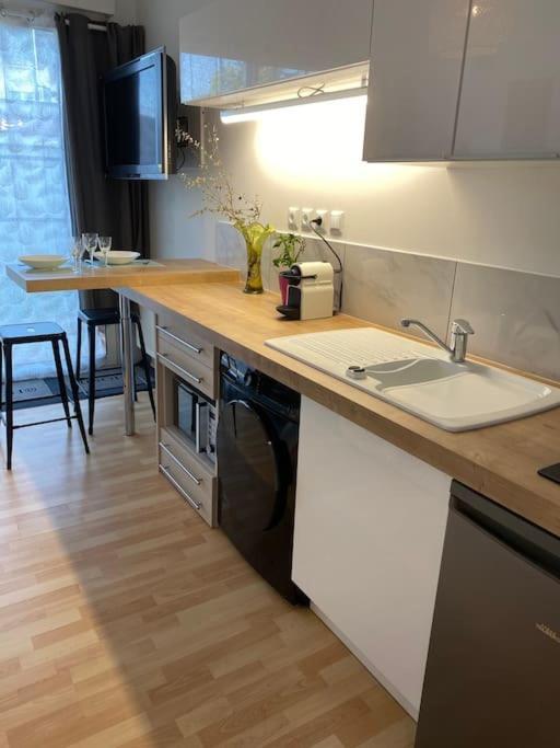 Appartamento Le Cosy Tassin - Rez De Jardin Esterno foto